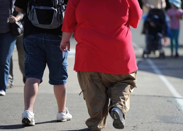 专家警告长期饮用过多葡萄糖,或提高患心脏及糖尿病风险。