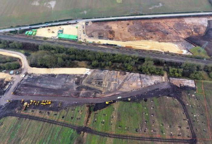 ��������ʱ������ĵص���һ����·ʩ�����̡�