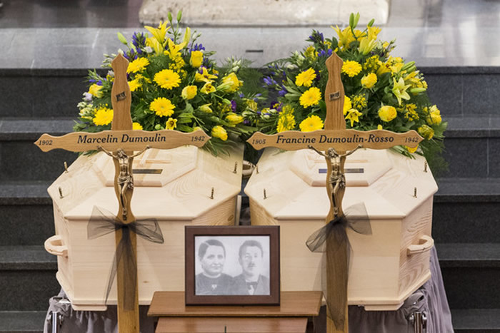 瑞士夫妇在阿尔卑斯山冰封75年 遗骨终送回老家安葬