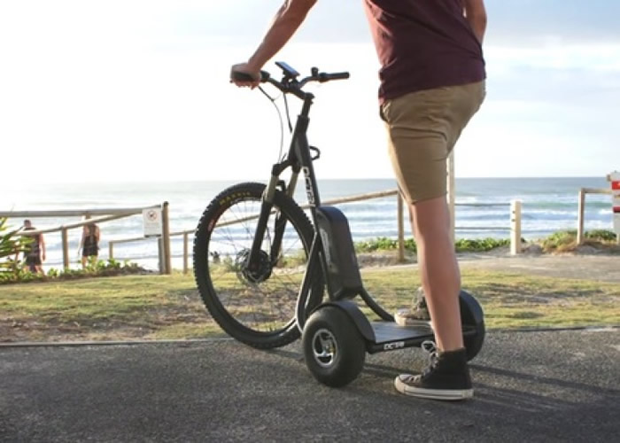 DC-Tri集平衡车与单车于一身。