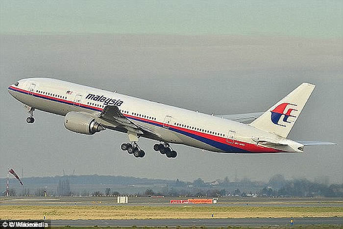 失联马航MH370搜寻新进展:澳洲科学机构卫星照片显示印度洋海域发现人造残骸