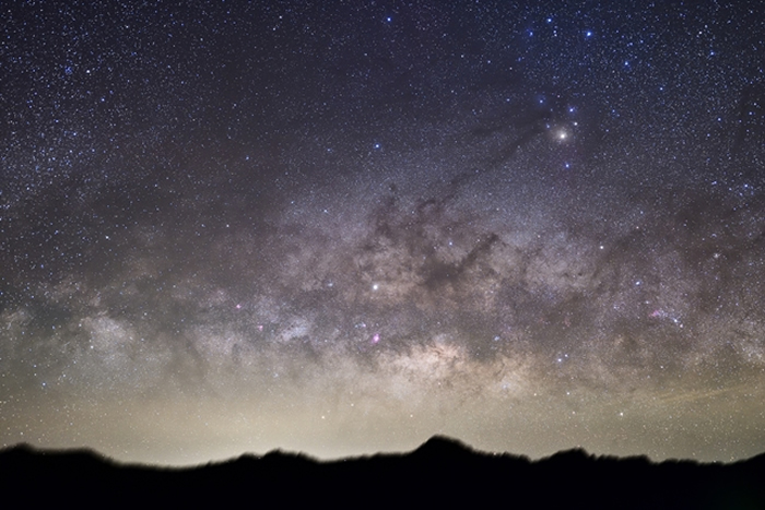 ���ʹ�ð���iOptron SkyTracker Pro�ǿ���̨�������Ӻ�������