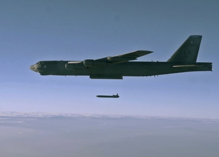 LRSO将取代AGM-86B型空射巡航导弹(图)。