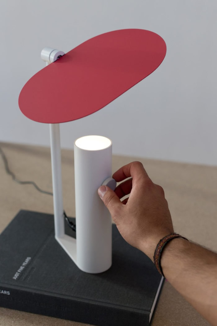 ͸�����Ʒ���彫���ߵ�����Ҫ��λ�á�