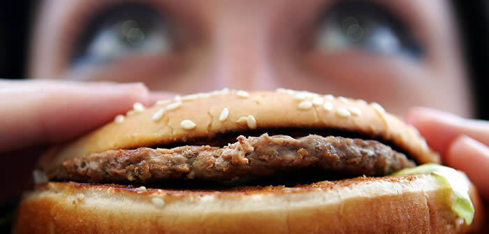 ������ѧ�ҡ���־���й����о���ʾ���ٰ��ͷ���֮��Ĺ�ϵ�ܵ���ͬ��������Ӱ��