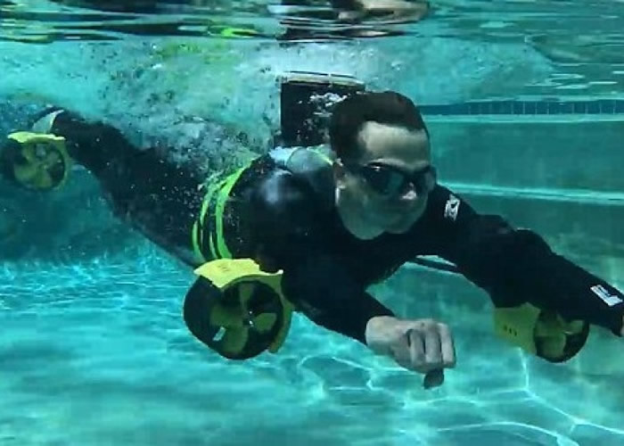 �綯Ӿ���Ѽ�Ӷ���������ˮ�г�Ӿ����ζ��