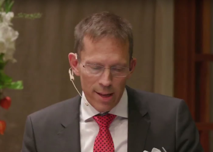 ��ѡίԱ����ϯ���������