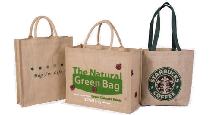 不少主张环保的人士,都会使用环保购物袋。