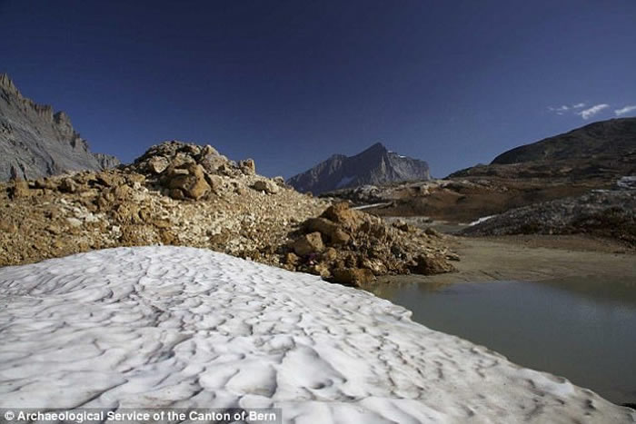 4000年前的快餐:瑞士阿尔卑斯地区勒奇山发现青铜器时代木质饭盒