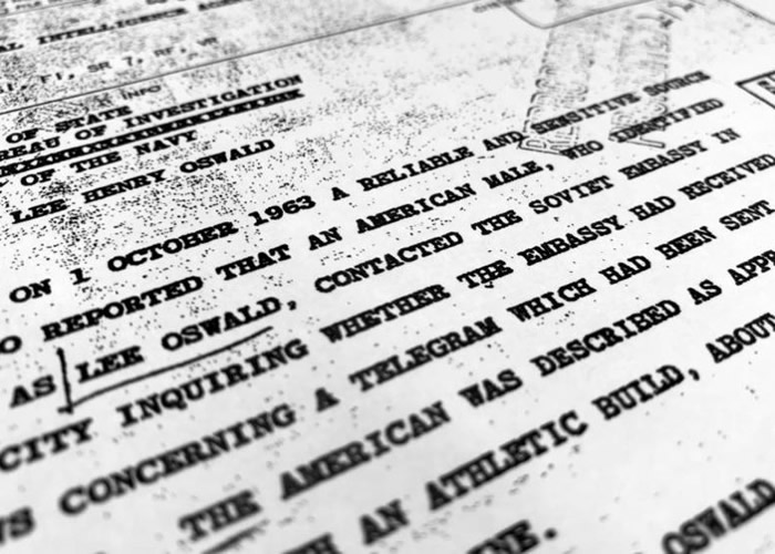 有指肯尼迪死亡前,奥斯华曾接触前苏联大使。