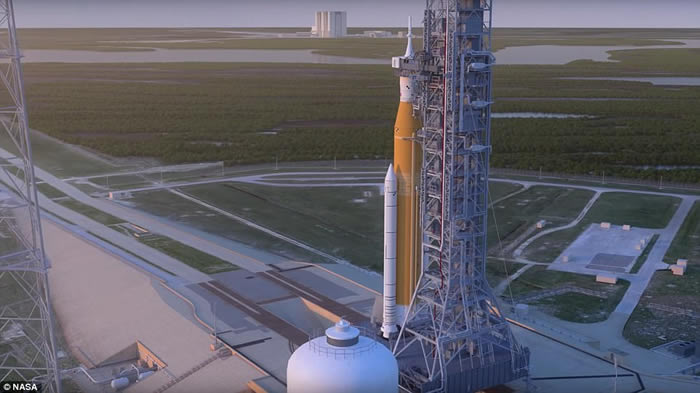美国NASA发放“太空发射系统”发射模拟片段 未来SLS巨型火箭升空极震撼