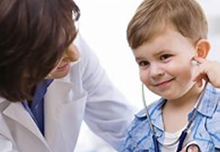 是否能利用小分子核糖核酸(MicroRNA)水平来预测儿童脑震荡症状的持续时间?