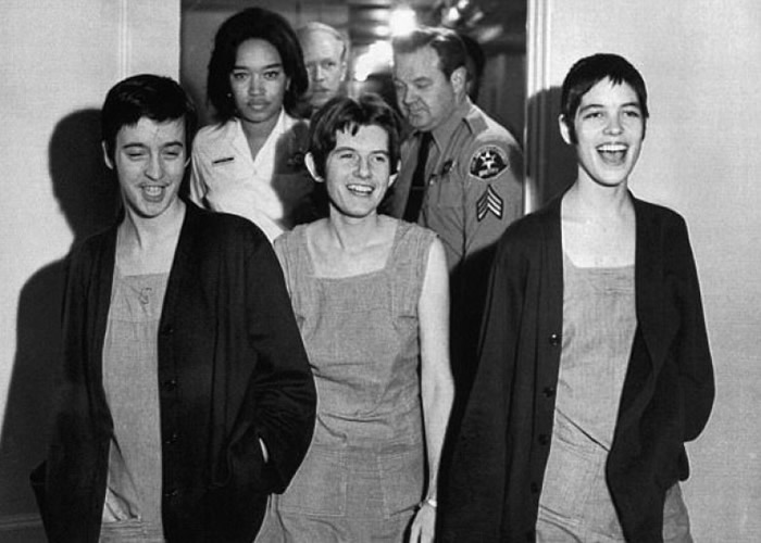 ���ؽ�˹��ǰ���󣩡������¿���ǰ���У�����������ǰ���ң���������