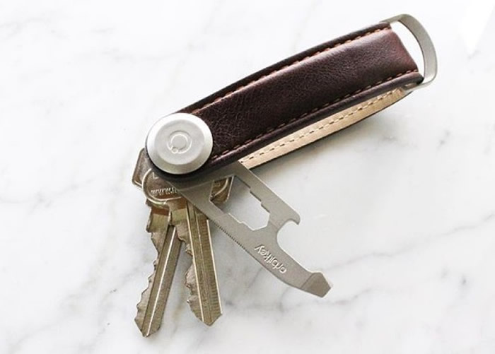 ���׿�������һ��С�͡����ء���