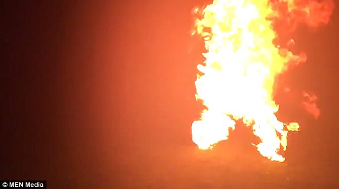 �����Ż������Զ���ˣ�Ӣ������������Antony Britton��2���˹�����¼