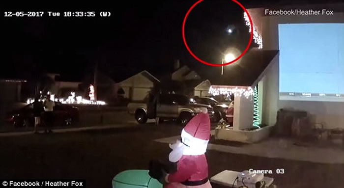 �����ǣ�������������ݰ���������Ƴ������Ʋ㱬ը