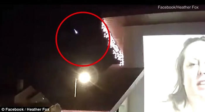 �����ǣ�������������ݰ���������Ƴ������Ʋ㱬ը