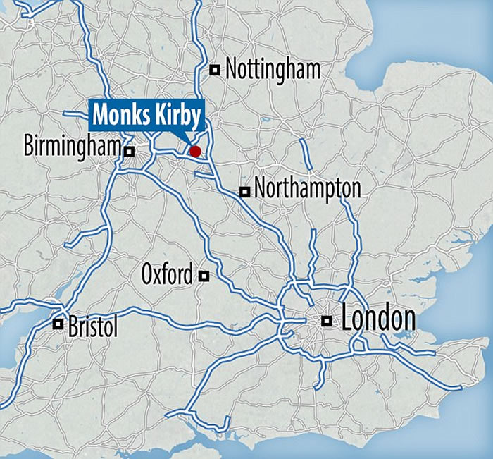 英国女教学助理在沃里克郡寻宝发现500年前古董金币 4.08万英镑卖出