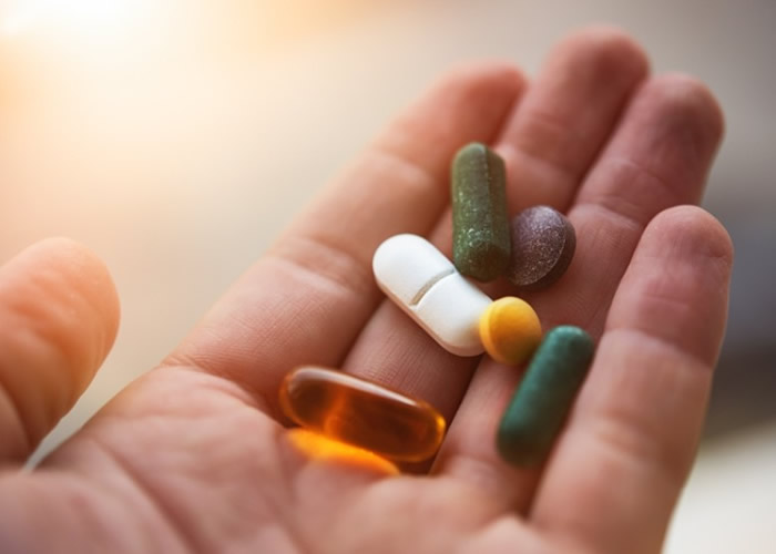 新药由中国和英国学者联手研发。