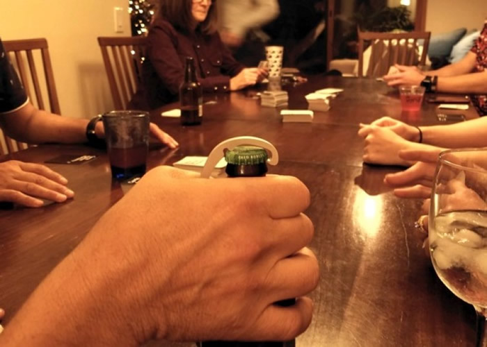 Cap Snap���üҿɵ������ɰ⿪��Ʒƿ�ǡ�