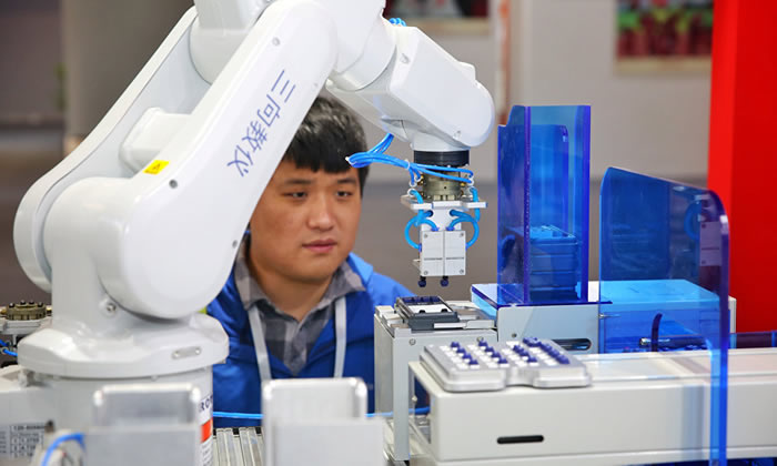 ���ݸù滮���й��˹���������2020��ǰ���ۼ�228����Ԫ���ʽ𣬵�2025��ǰ����Ծ�������һ���ʱ����600����Ԫ����2030��ǰ�����ߴ�1500����Ԫ