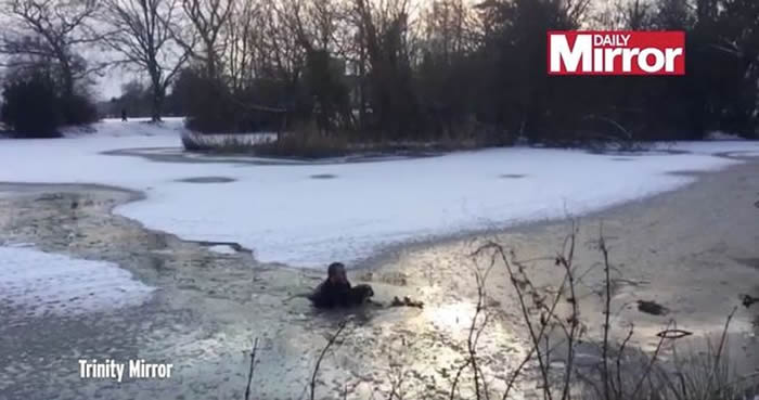 Ӣ�����ظ��¿���Ѫ�����޾庮����������ȹ�