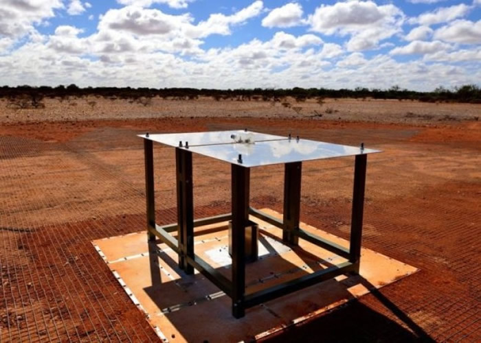 ����װ�ÿ��ƽṹ�򵥡�