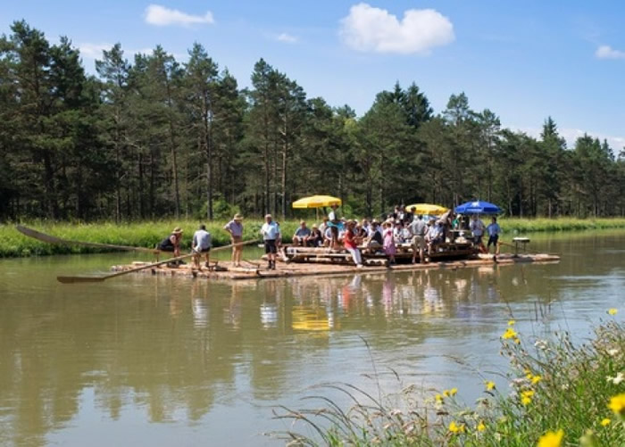 德国河流和湖泊生态问题严重,蓝丝带计划可望能令河流自然净化。