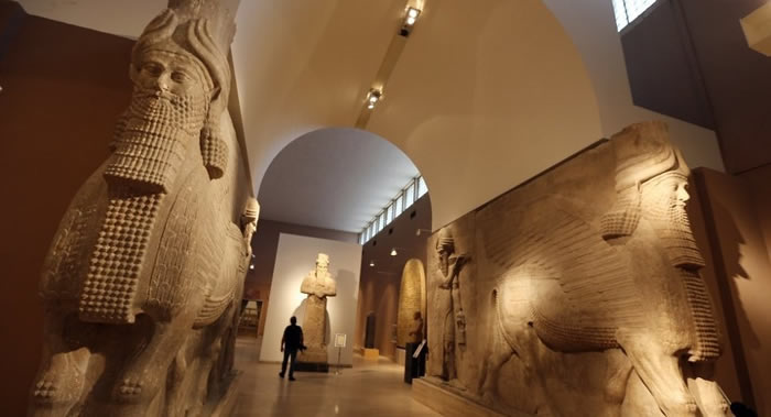 美国向伊拉克归还约3800件非法流入该国的文物