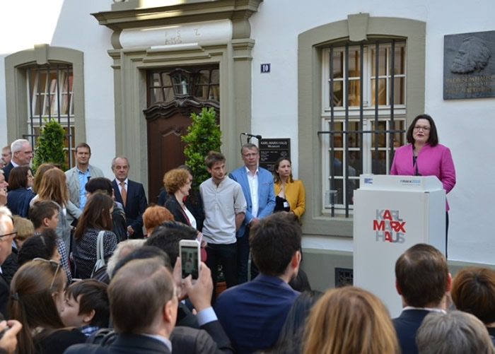 ���񵳴����ڻ�Ϸ��ԡ�