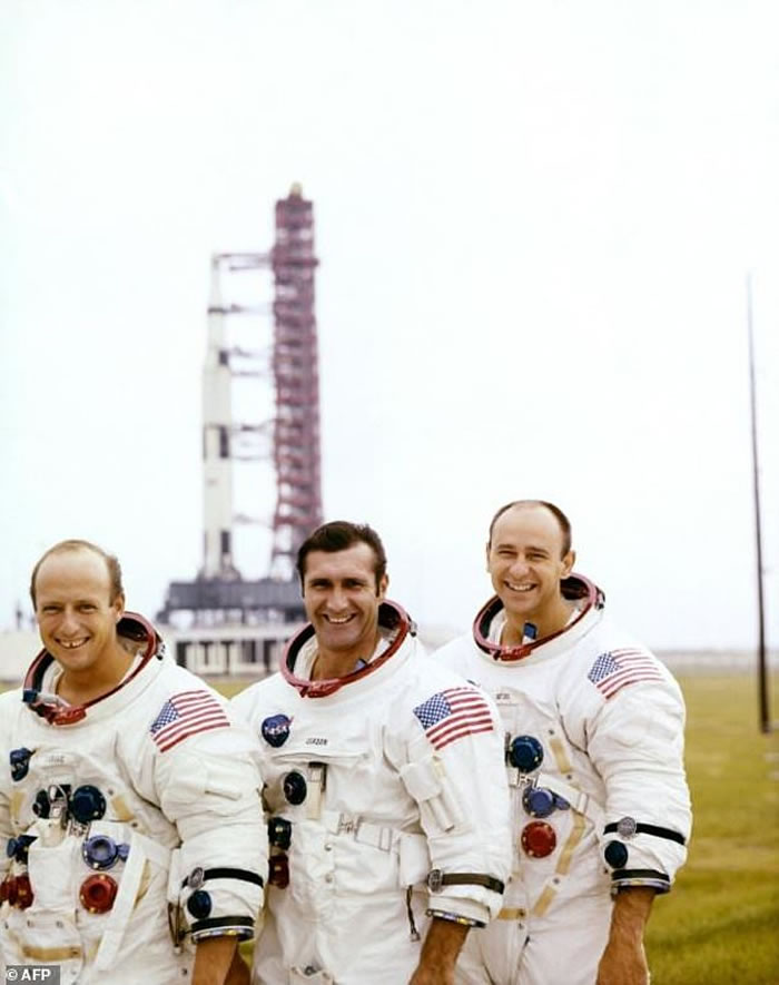 4λ½ԱȶAlan Bean 86