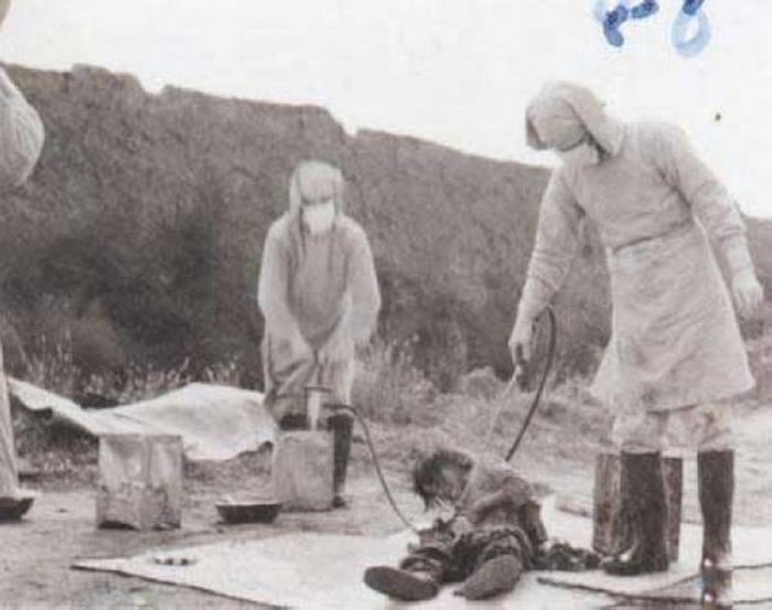 日军二战期间在中国发动细菌战和生化战，进行一连串人体实验。