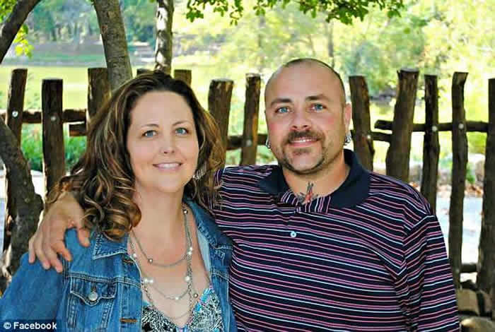 ��ͷ�߹����ˣ������������ӿ�����β�ߵ�ͷ ����ϵ�����ͷ��ҧ����