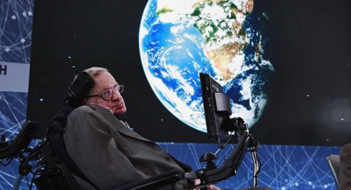 英国《剑桥新闻》:霍金的声音将被发往太空 信号送至最近的黑洞1A 0620-00
