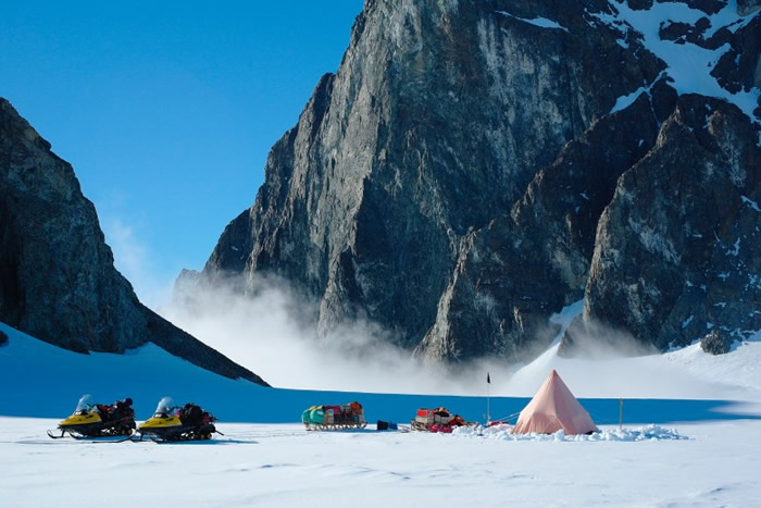 �����ڻ����ɵ�ˮ������ȫ����ˮλ������