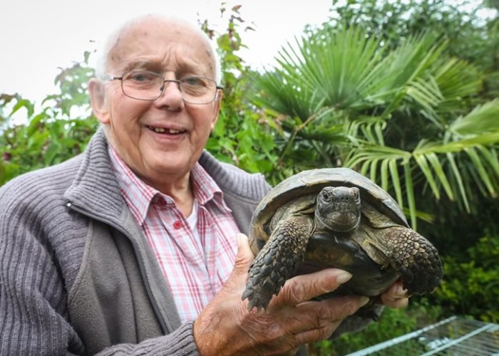 费尔普斯与弗雷德人龟喜重逢。