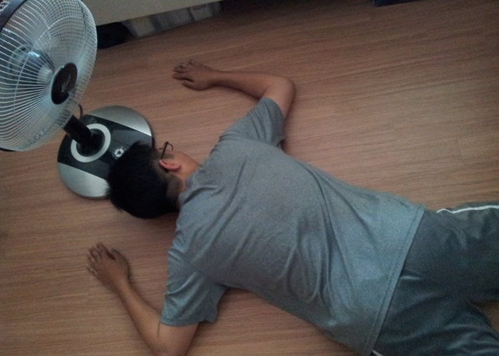 专家辟谣日本和韩国社交网疯传的“开着电风扇睡觉会容易引致猝死”都市传说