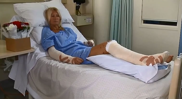 �Ĵ����ǿ�ɽ��һȺҰ�����ֻ����ն����ɱ��һ����Ů