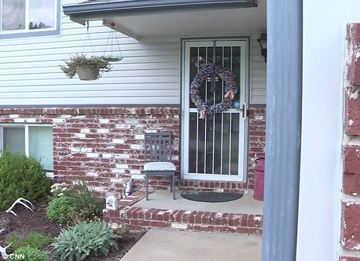 ��������˹��Ů��������������������� ��Ƶ�����һ����Ȼ������ͷ�ġ������ߡ�