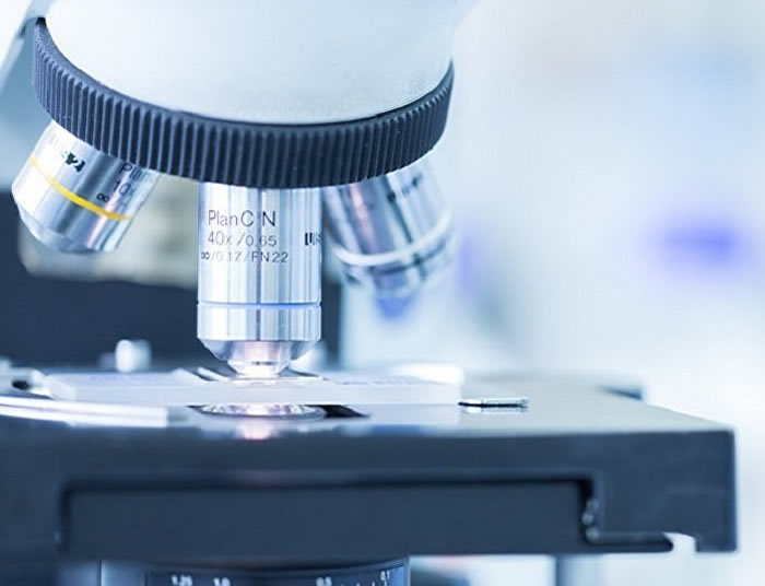 ���ʿ�ѧ��С���з���һ��ϵͳ�ܹ���������Ǵ�͸����ϵ�׼ȷ��