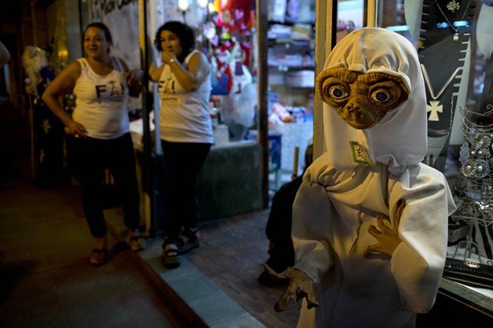 阿根廷发展UFO旅游 乌里托尔科山是不明飞行物迷最喜欢的地方