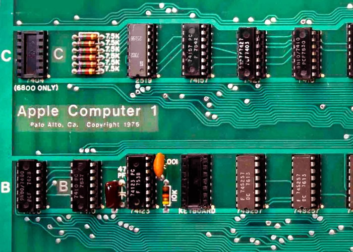 ��ƻ��ר���޸��󣬸�̨Apple I�ѿ�����������