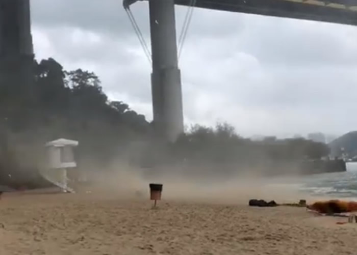 Ӿ̲㵽ˮ(FacebookרҳԱܹᡱͼ)