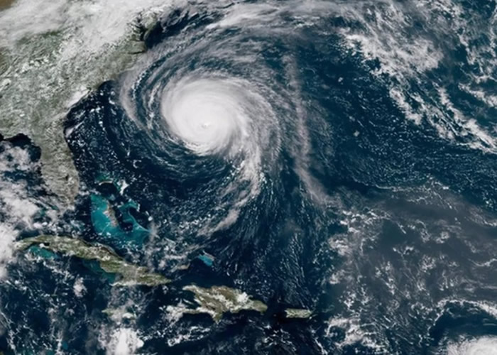 “一生人一遇”飓风佛罗伦斯袭击美国 大西洋再有风暴