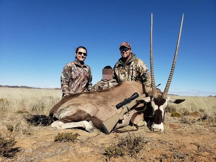 ���������������ݷ��޴�8����Ӵ��� ������ʬ��ǰ���ռ�ŭ����