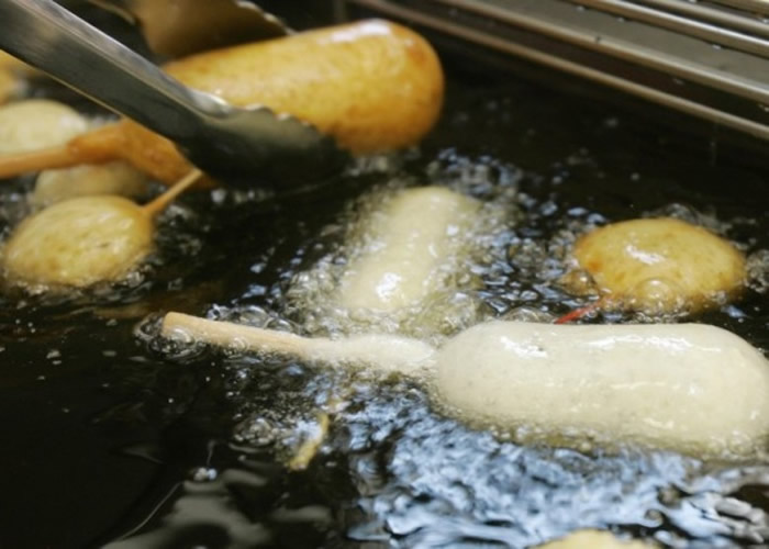 氢化处理天然油脂,可延长食品保质期,并广泛用于油炸食品。