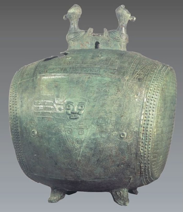 �������ϵ������̴���������ͭ��������һ��Ϊ��˫�����ġ�,��ʧ���ձ�,�ֲ����ձ�����Ȫ�ݲ����,�ȳ������ֵĹ��������������