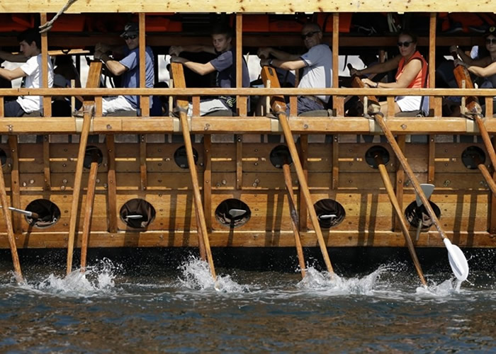 �ο���Ҫ�������������ƶ�ս����