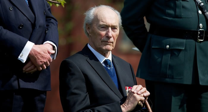 ��սʱ�ڵ���Ų���¹���ˮ�����ж�������Լ��ϣķ�����ڲ���ȥ��