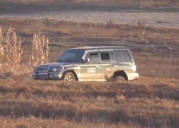 ����һ��ԽҰ�����˿��������еĶ������١�